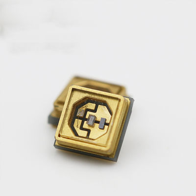 Hochleistungs-0,5W-1W UVC-LED-Chip mit 254nm Wellenlänge und ALN-Kupferbeschichtungssubstrat für Sterilisation